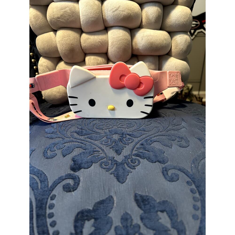 Hello Kitty Neoprene Pink Belt Bag